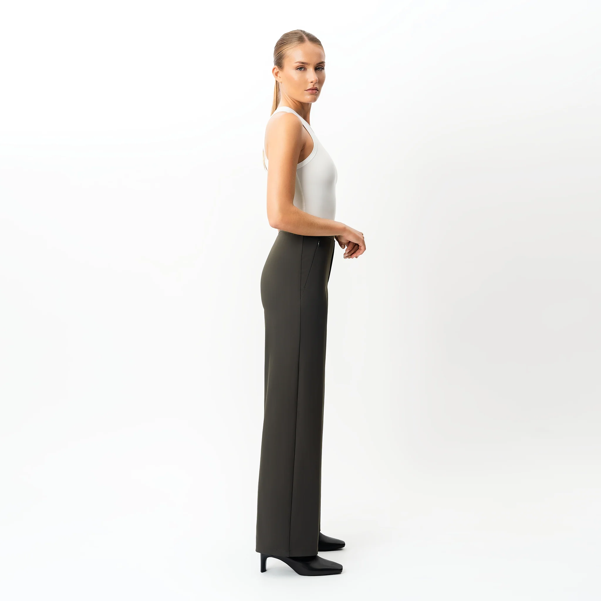 Asana Relaxed Straight Trouser - Image 3