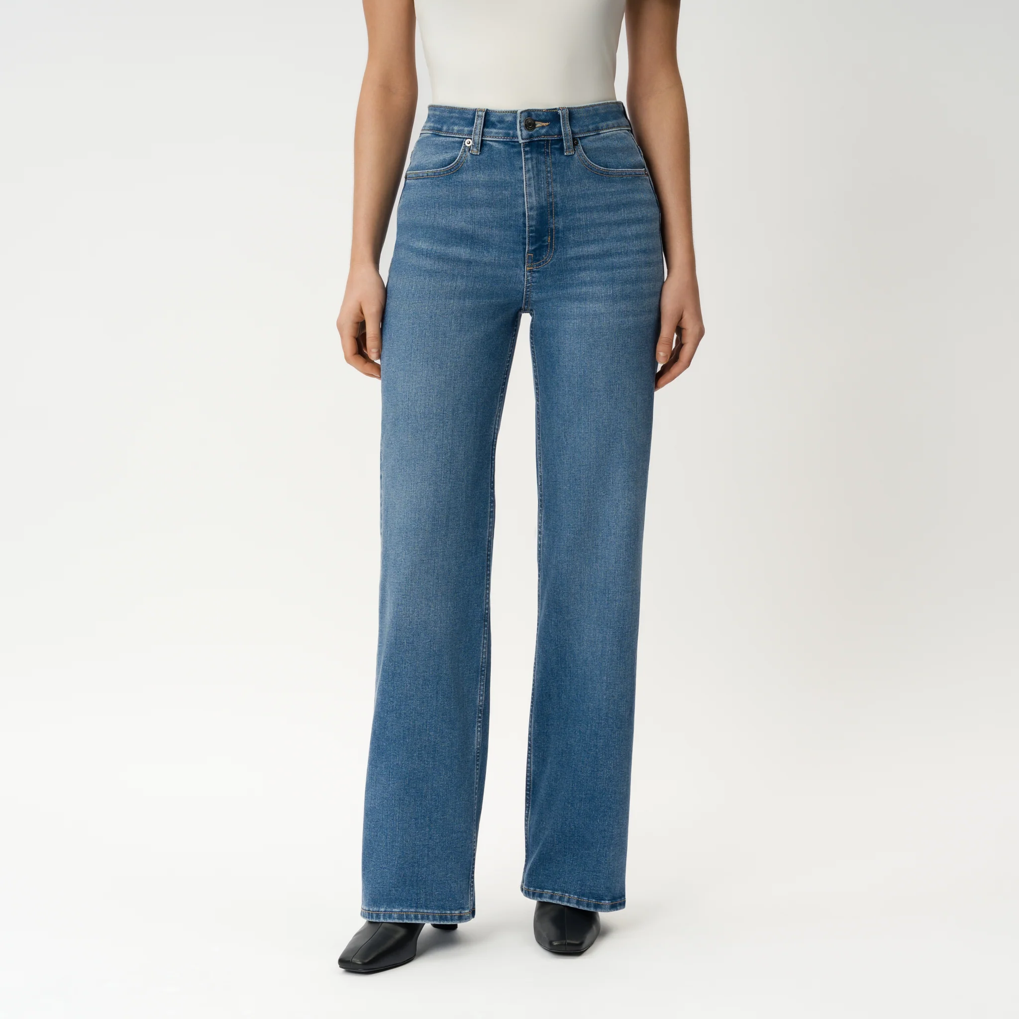 Relaxed ComfortDenim™ Jeans
