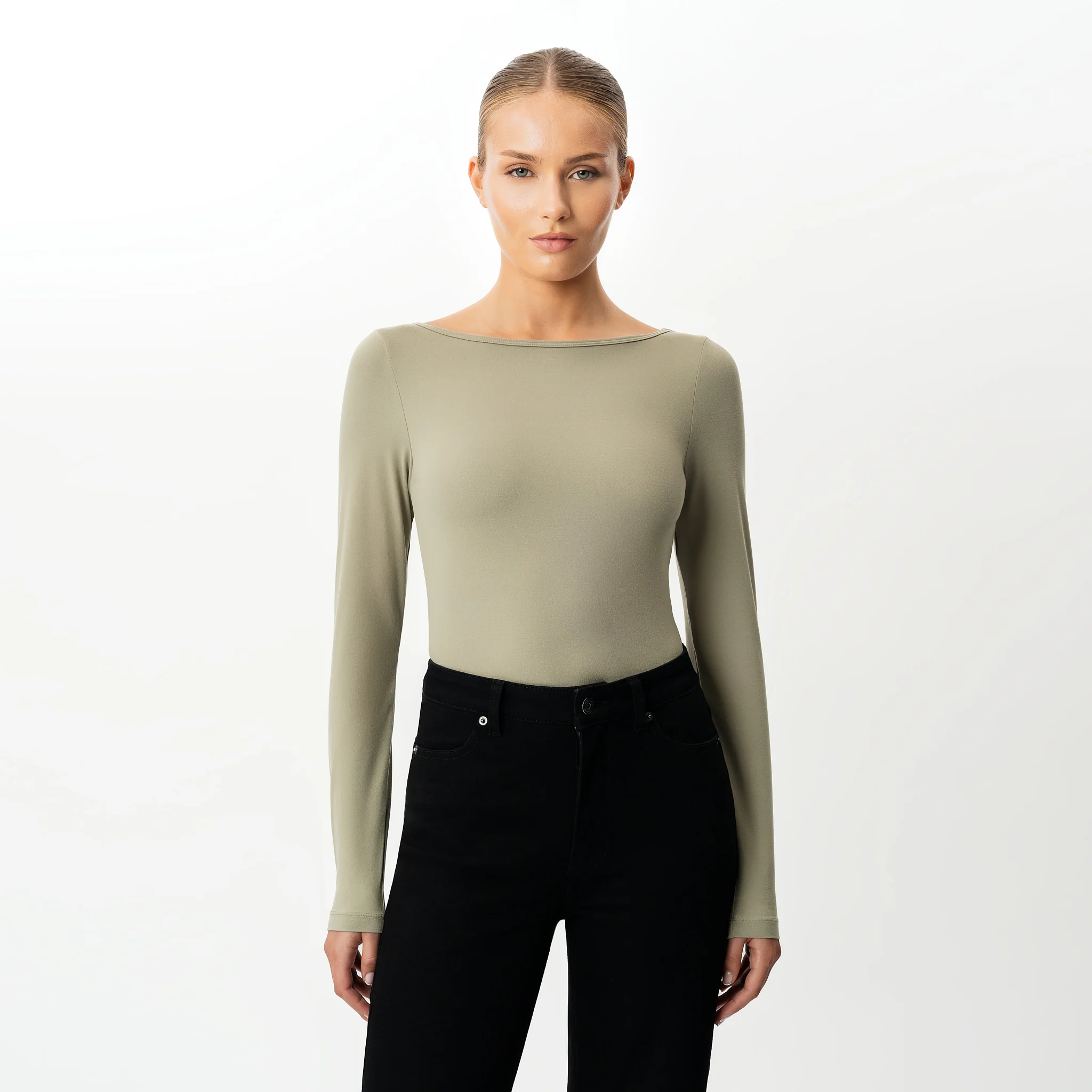 Soft Boatneck Long-sleeve